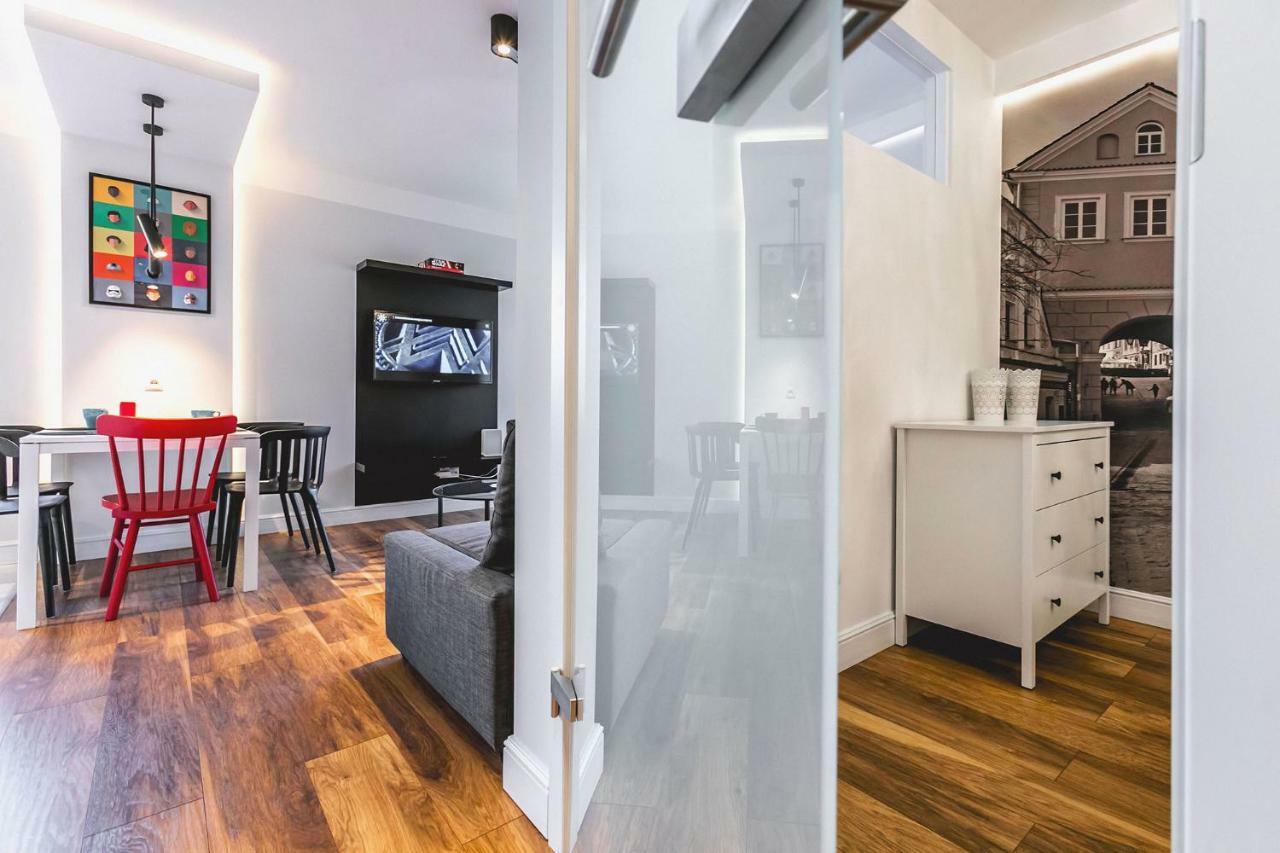 Artist Apartament Люблин Экстерьер фото