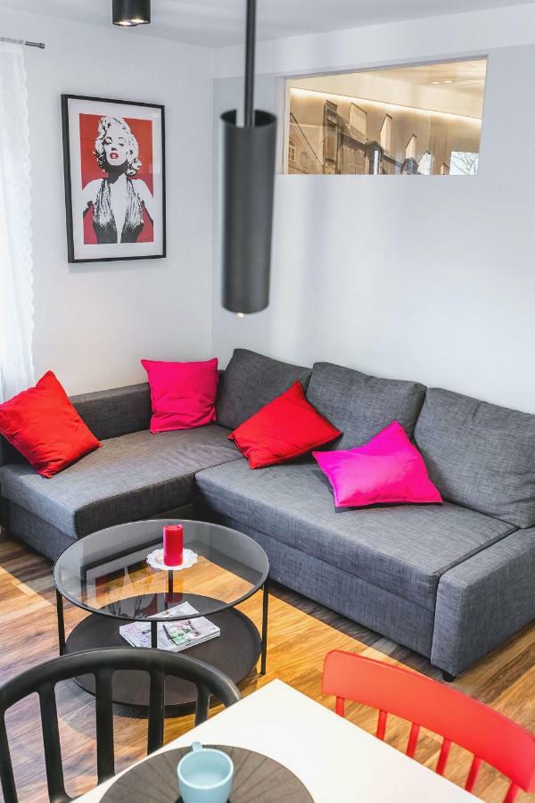 Artist Apartament Люблин Экстерьер фото