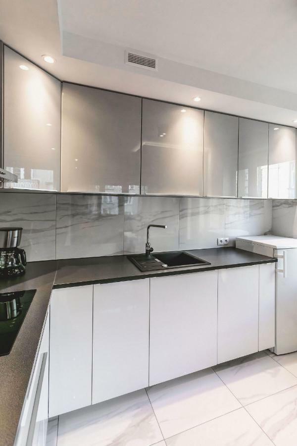 Artist Apartament Люблин Экстерьер фото